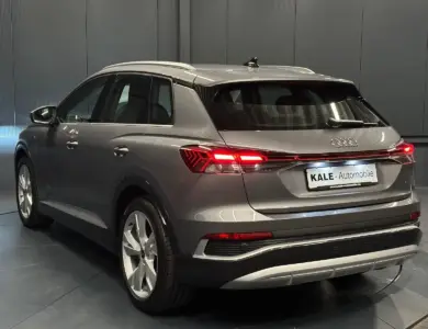 Audi Q4 e-tron 45 quattro S line