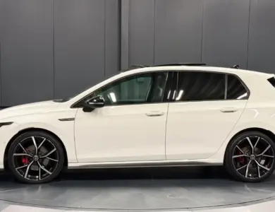 Volkswagen Golf Premium