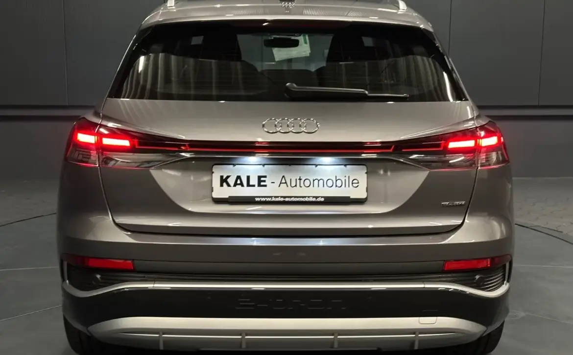 Audi Q4 e-tron 45 quattro S line