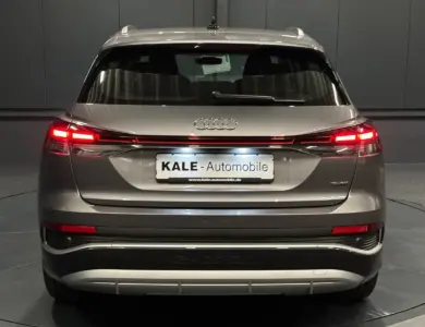 Audi Q4 e-tron 45 quattro S line