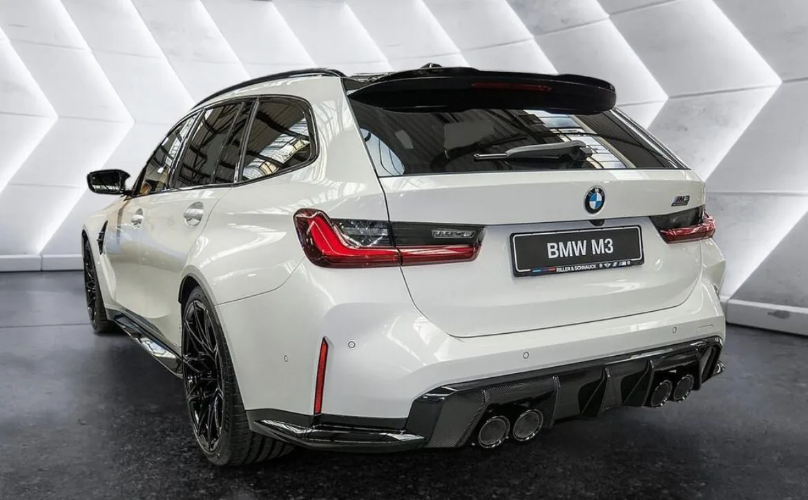 BMW M3 xDrive