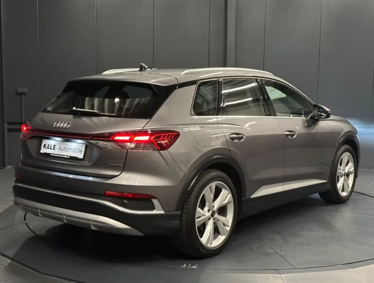 Audi Q4 e-tron 45 quattro S line