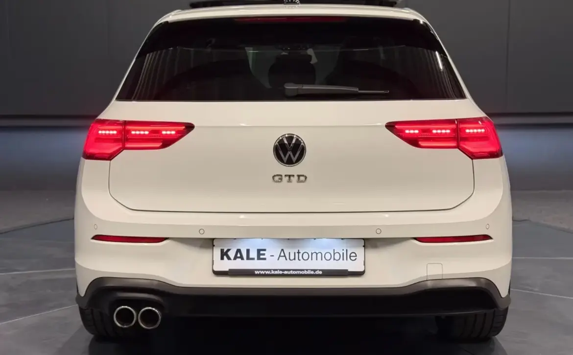 Volkswagen Golf Premium