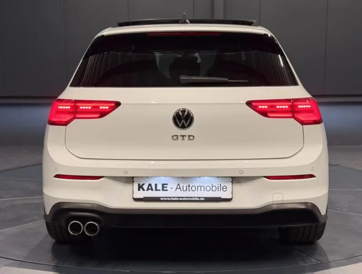 Volkswagen Golf Premium
