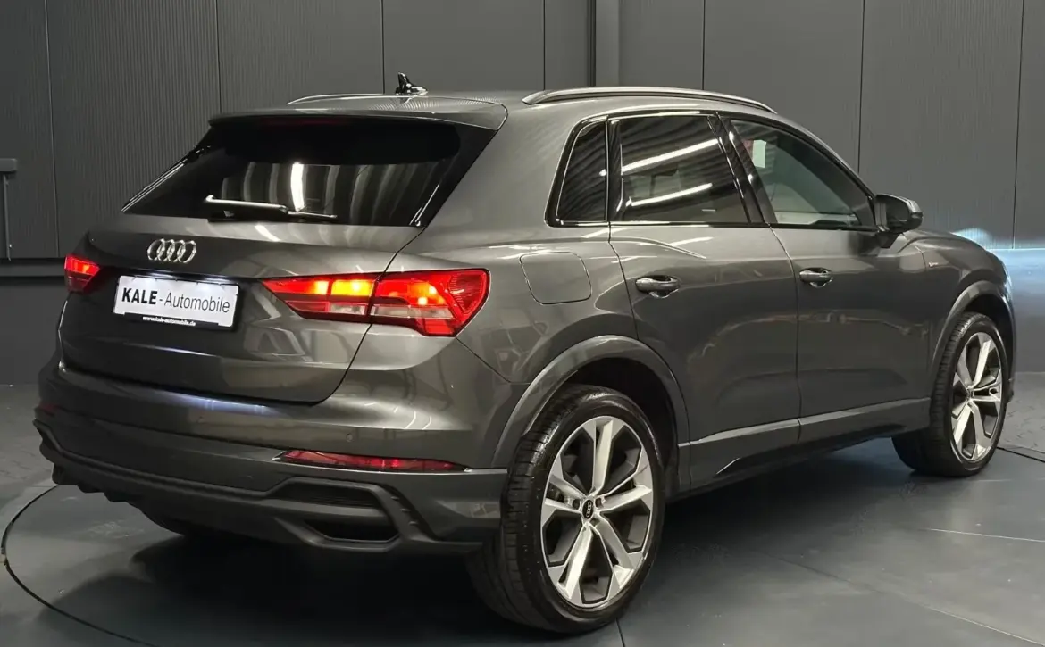 Audi Q3 35 TDI S line Premium