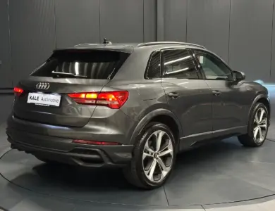 Audi Q3 35 TDI S line Premium