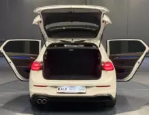 Volkswagen Golf Premium