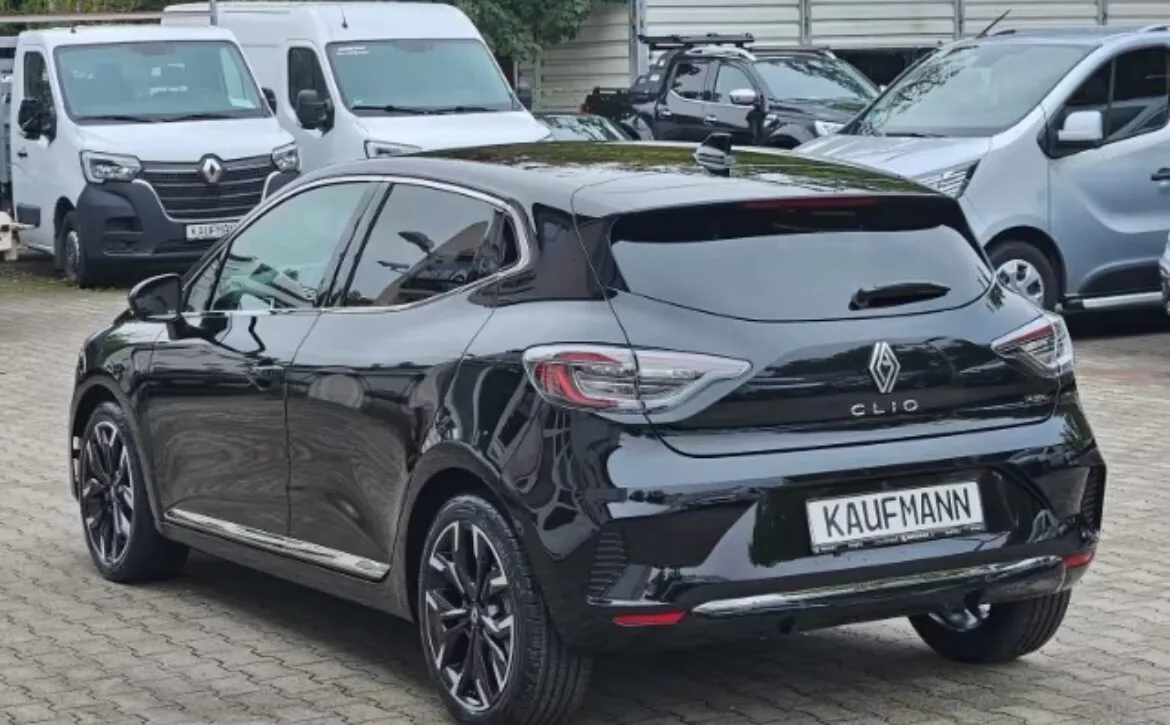 Renault Clio V Techno 1.6 E-TECH Hybrid 145 EU6e