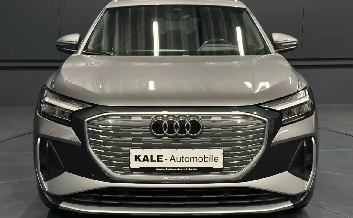 Audi Q4 e-tron 45 quattro S line