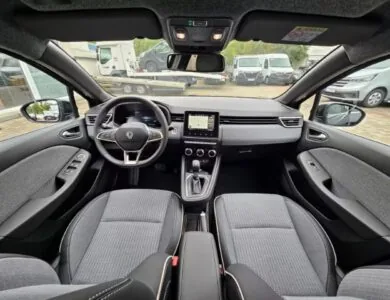 Renault Clio V Techno 1.6 E-TECH Hybrid 145 EU6e
