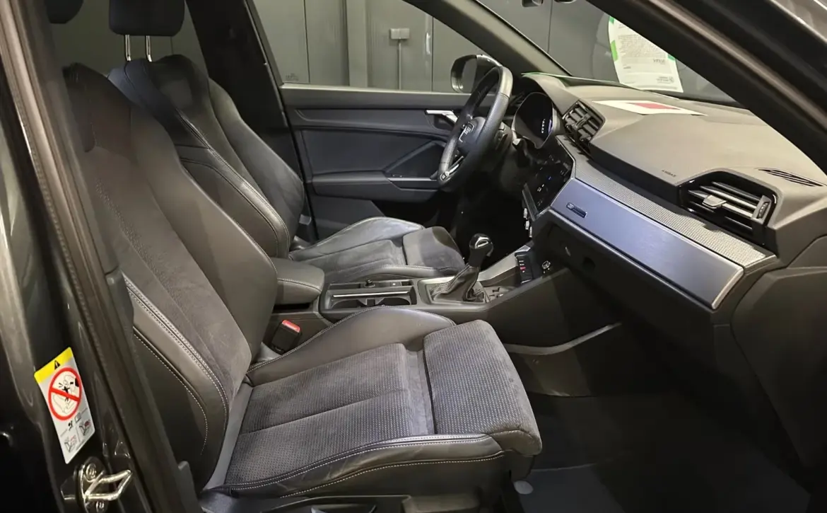 Audi Q3 35 TDI S line Premium