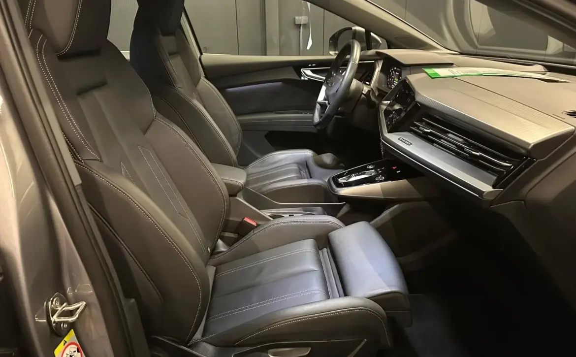 Audi Q4 e-tron 45 quattro S line