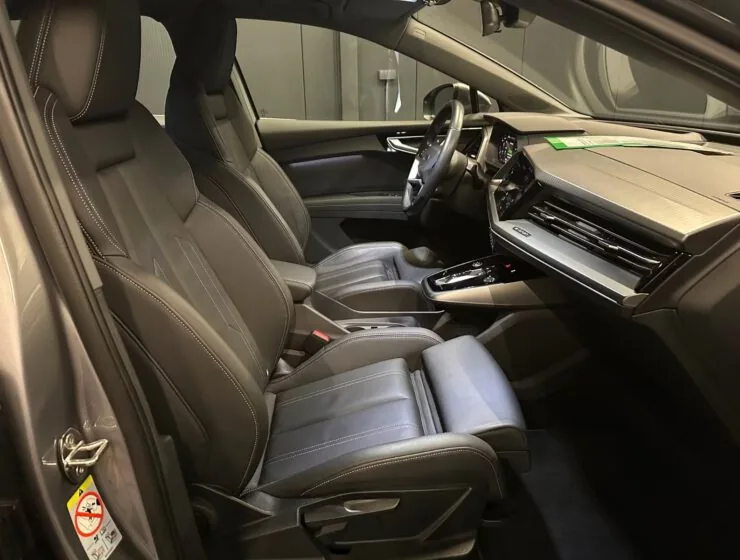 Audi Q4 e-tron 45 quattro S line