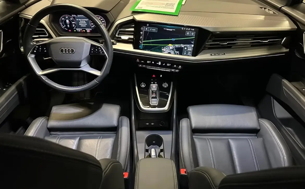 Audi Q4 e-tron 45 quattro S line