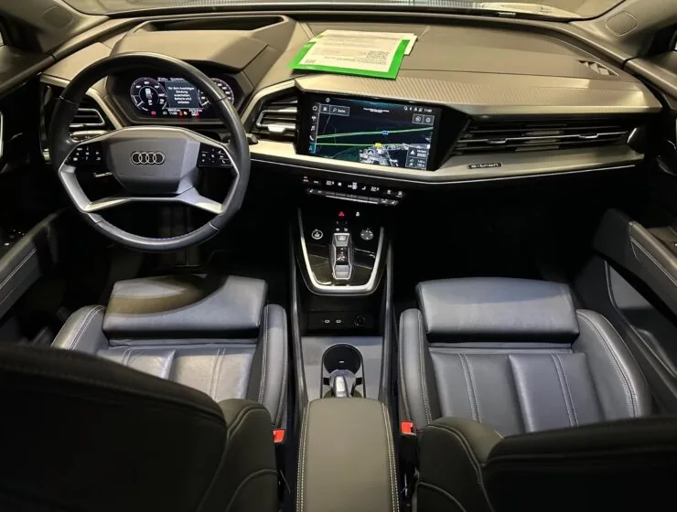 Audi Q4 e-tron 45 quattro S line