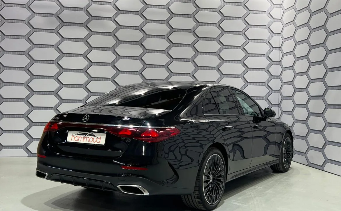 Mercedes-Benz E 200 AMG Line Premium Plus Night Pack
