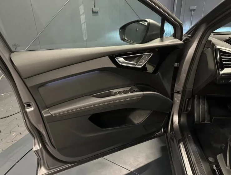 Audi Q4 e-tron 45 quattro S line