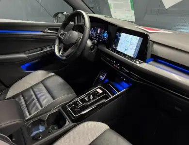 Volkswagen Golf Premium