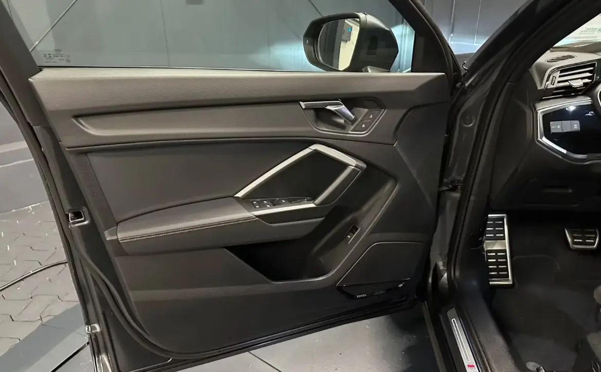 Audi Q3 35 TDI S line Premium