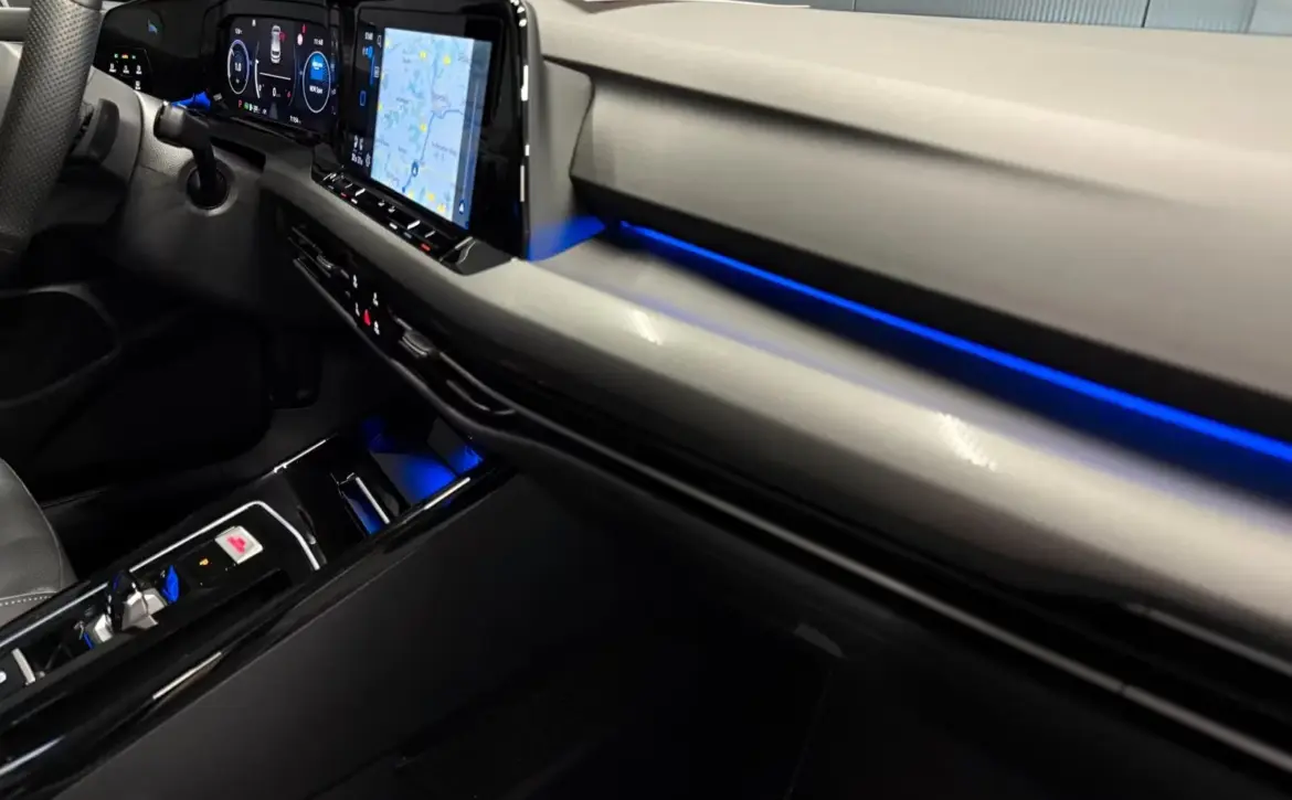 Volkswagen Golf Premium