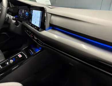 Volkswagen Golf Premium