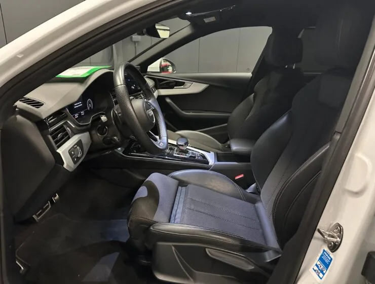 Audi A4 40 TDI S line