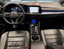 Volkswagen Golf Premium