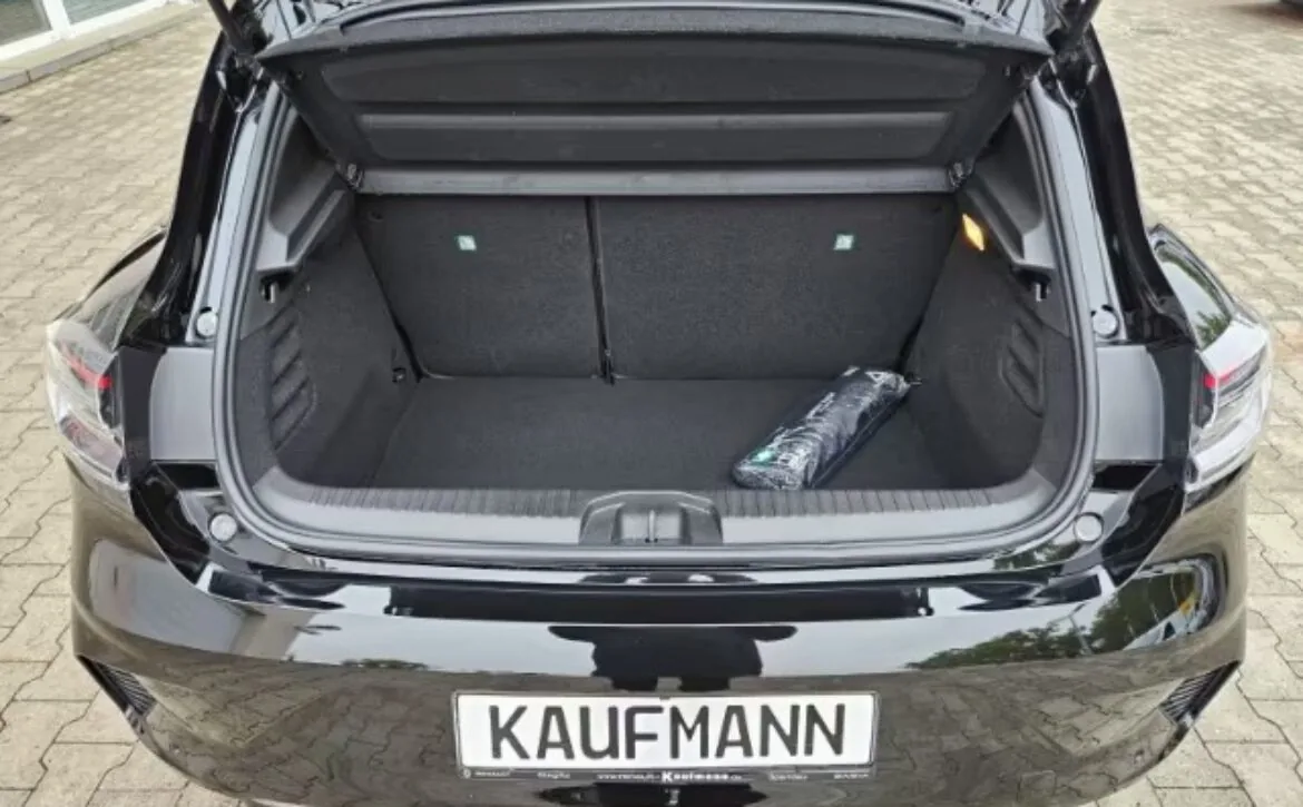 Renault Clio V Techno 1.6 E-TECH Hybrid 145 EU6e
