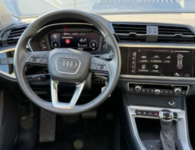 Audi Q3 45 TFSI e S line