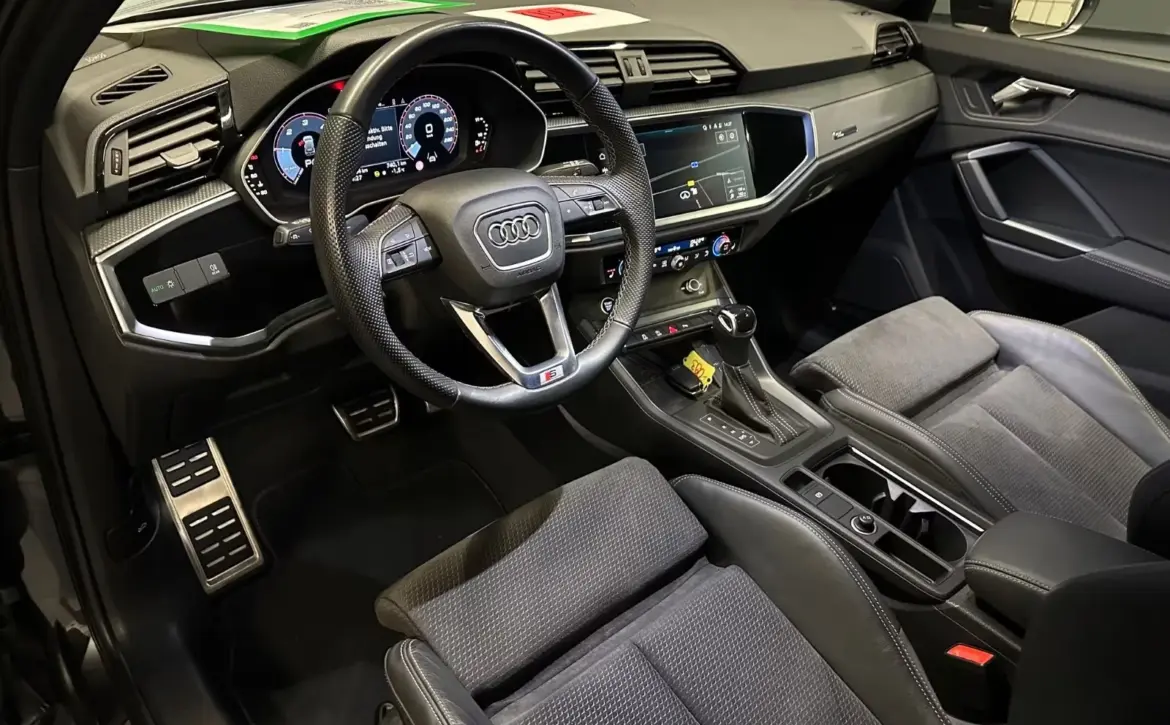 Audi Q3 35 TDI S line Premium