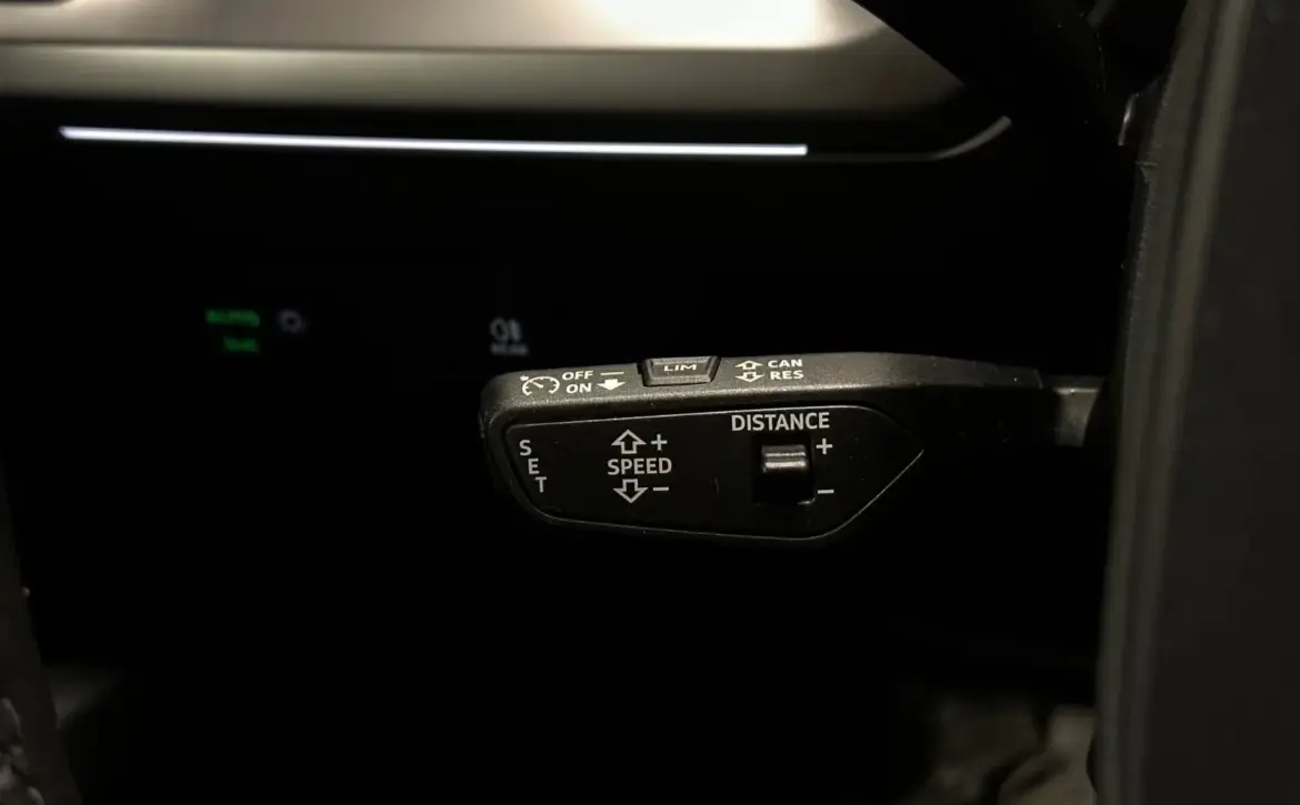 Audi Q4 e-tron 45 quattro S line