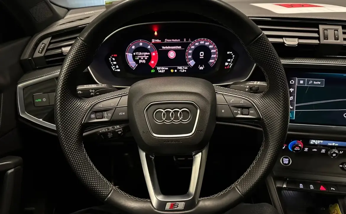 Audi Q3 35 TDI S line Premium