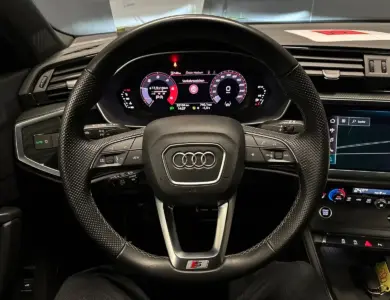 Audi Q3 35 TDI S line Premium