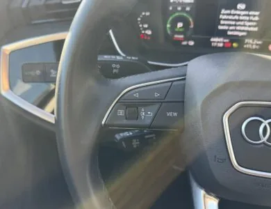 Audi Q3 45 TFSI e S line