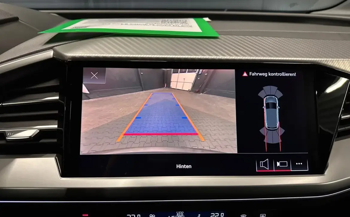 Audi Q4 e-tron 45 quattro S line
