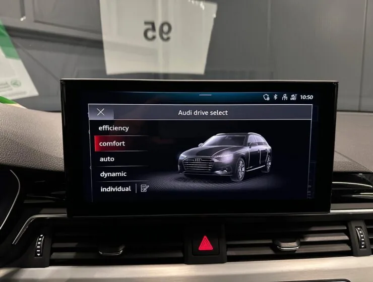 Audi A4 40 TDI S line