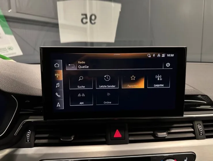 Audi A4 40 TDI S line