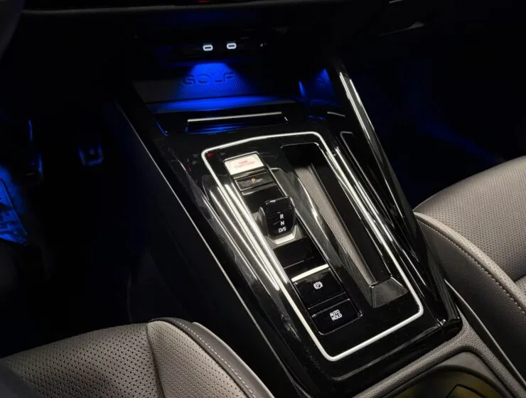 Volkswagen Golf Premium