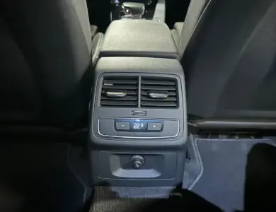 Audi A4 40 TDI S line