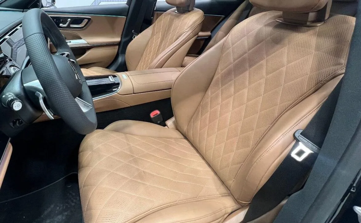 Mercedes-Benz E 200 AMG Line Premium Plus Night Pack