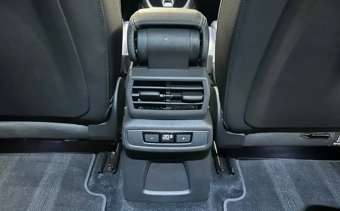 Audi Q4 e-tron 45 quattro S line