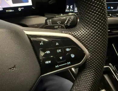 Volkswagen Golf Premium