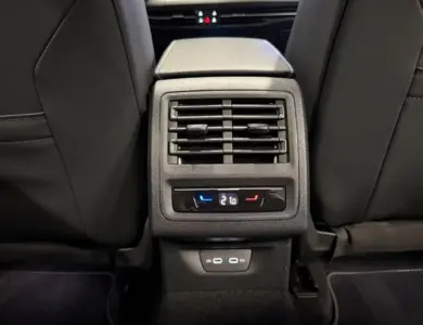 Volkswagen Golf Premium