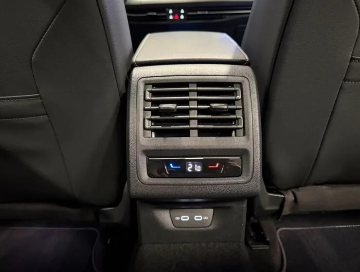 Volkswagen Golf Premium