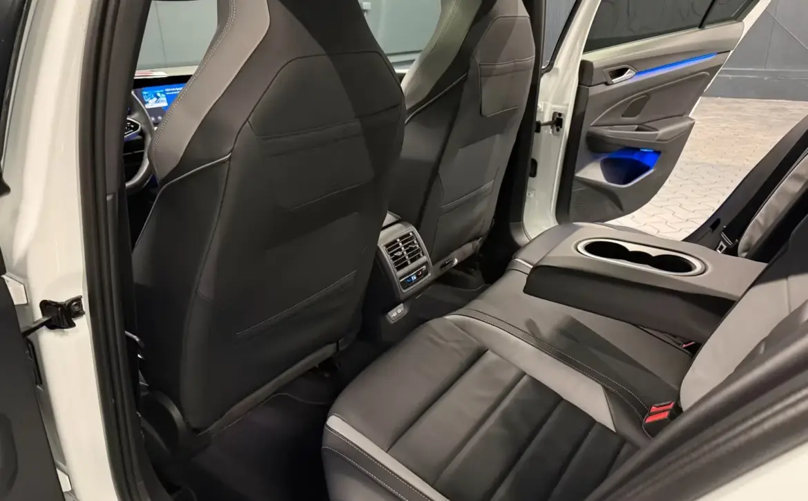 Volkswagen Golf Premium