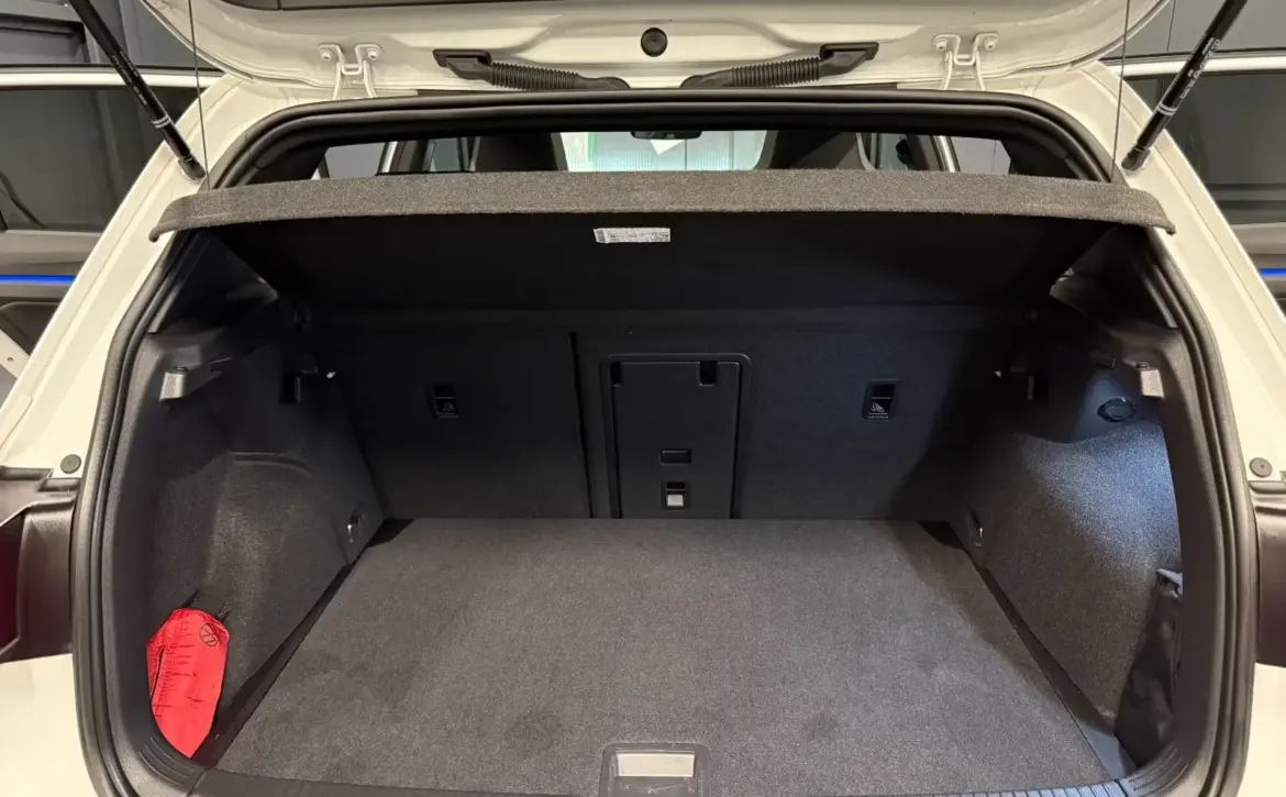 Volkswagen Golf Premium