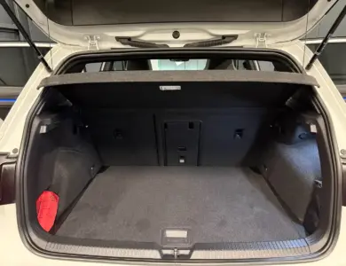 Volkswagen Golf Premium