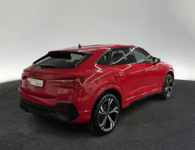 Audi Q3 45 TFSI e S line 45 TFSI e S tr. °K NA quattro