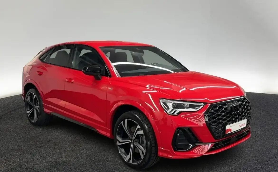 Audi Q3 45 TFSI e S line 45 TFSI e S tr. °K NA quattro