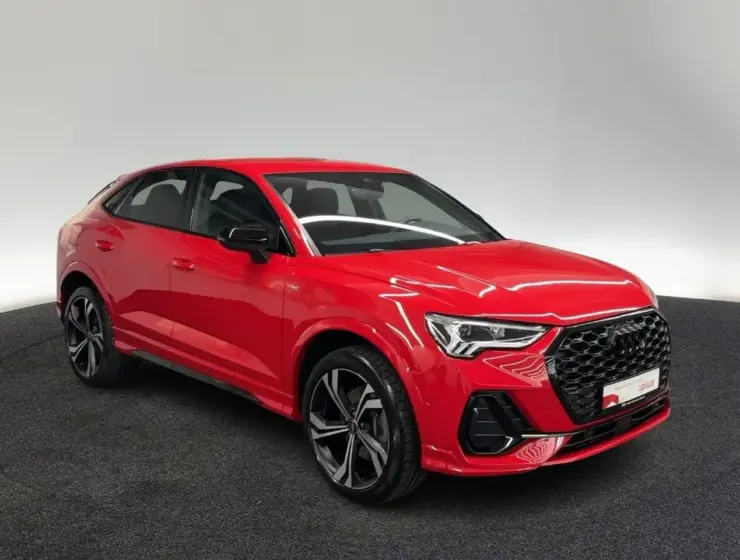 Audi Q3 45 TFSI e S line 45 TFSI e S tr. °K NA quattro